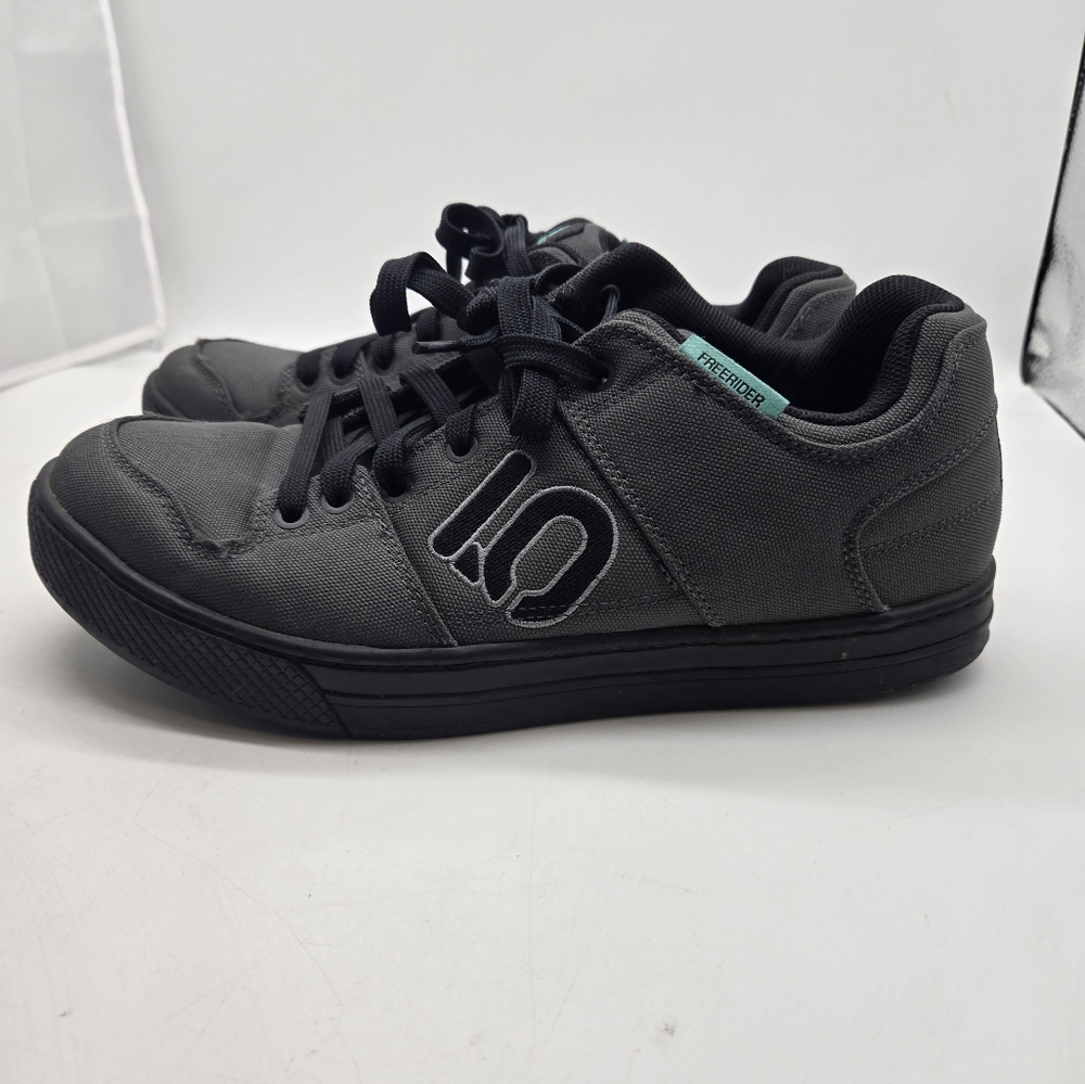 Adidas 5/10 FreeRider Size 10.5 B22